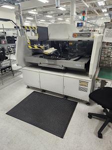 Universal Instruments Radial 8 6380A